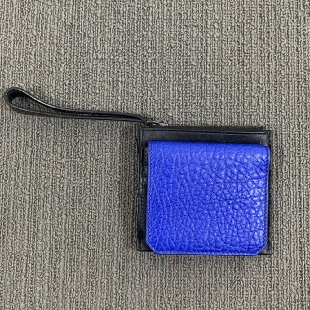30 Studio Maggio Wallet Womens Small Black Blue Leather Snap Clutch Zip Wristlet